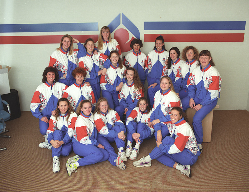 AIS Netball program team photo 1993