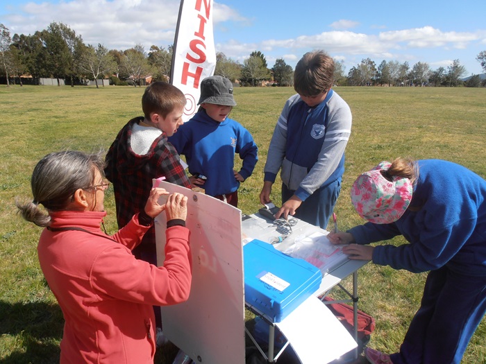Sporting Schools is an Australian Government initiative designed to help schools to increase children's participation in sport, and to connect them with community sporting opportunities.