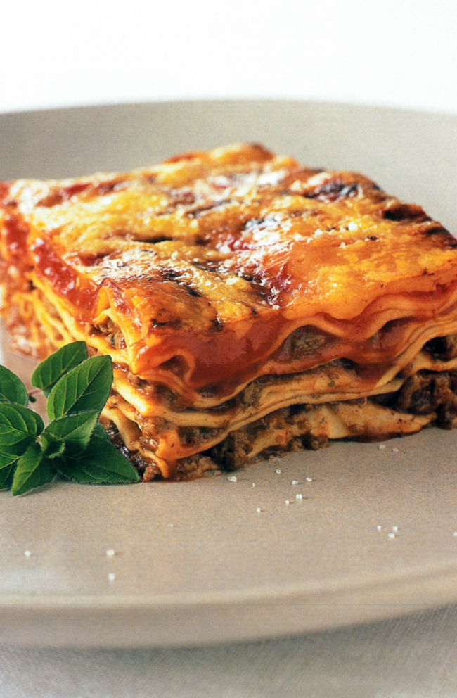 HINT: This recipe can also be made with tuna or salmon, minced chicken or finely chopped vegetables instead of the beef