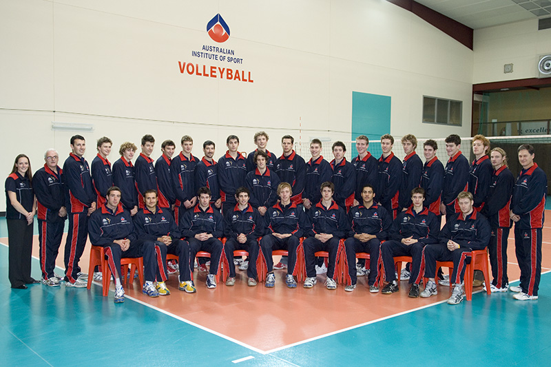 AIS Volleyball team men photo from 2006