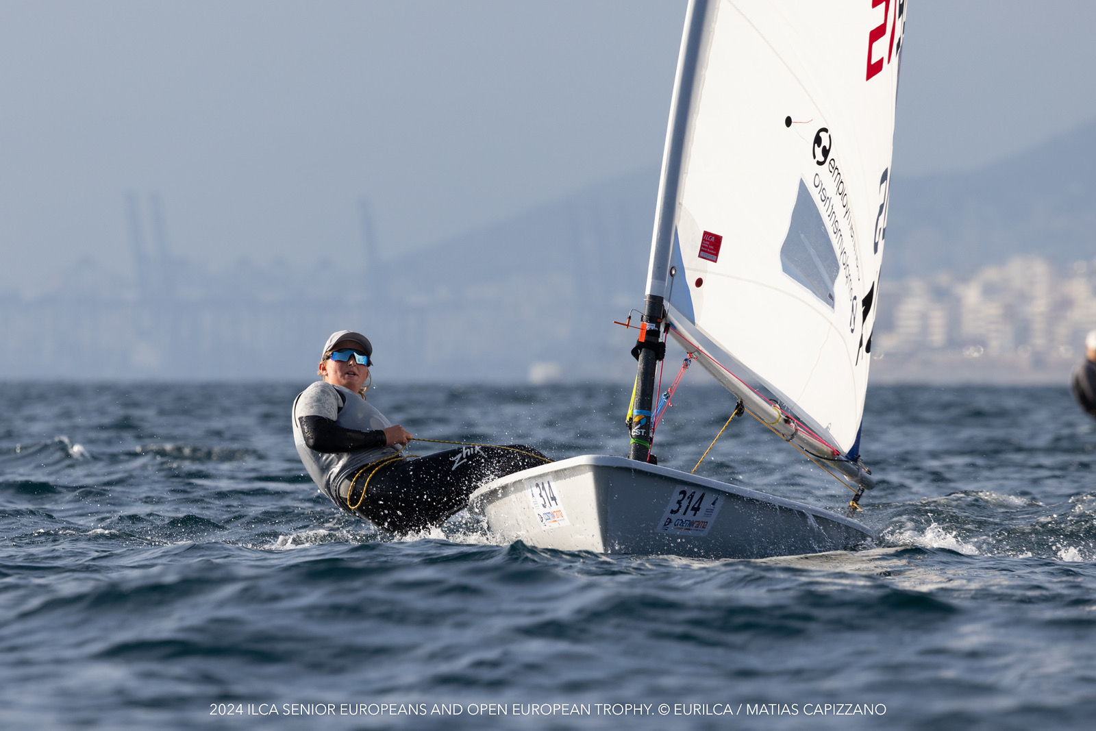 AES26296 - Evie Saunders
