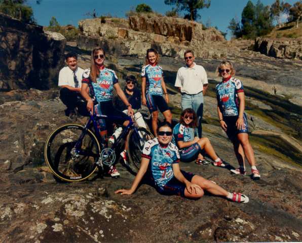 AIS Cycling team Women photo from 1995