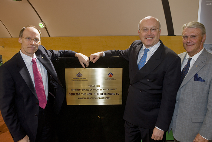 Prof Peter Fricker - AIS Director, Senator George Brandis - Minister for the Arts and Sport and Chairman Peter Bartels at the AIS Hub launch 2007