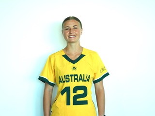 Erin Mitchell headshot