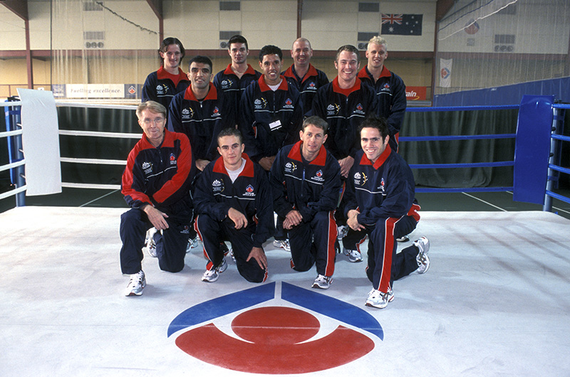 AIS Boxing team photo from 2004