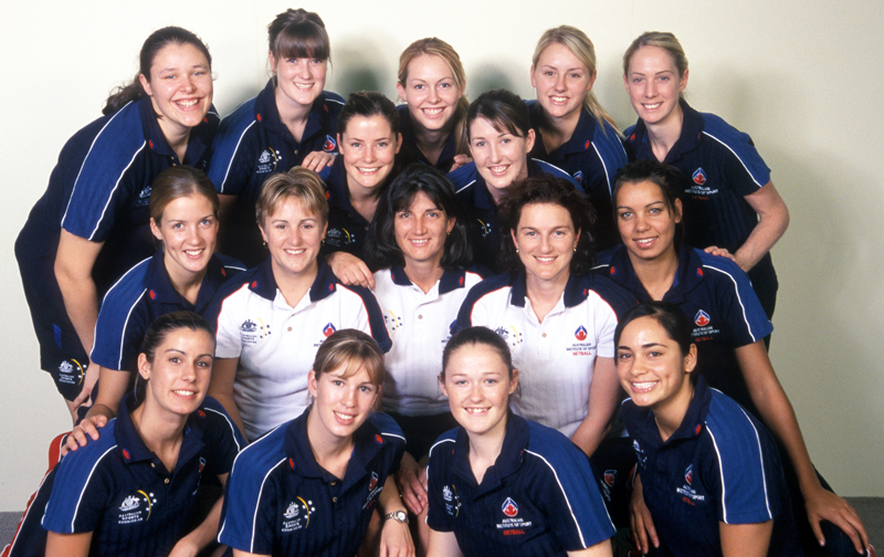 AIS Women's Netball Team Photo 2004