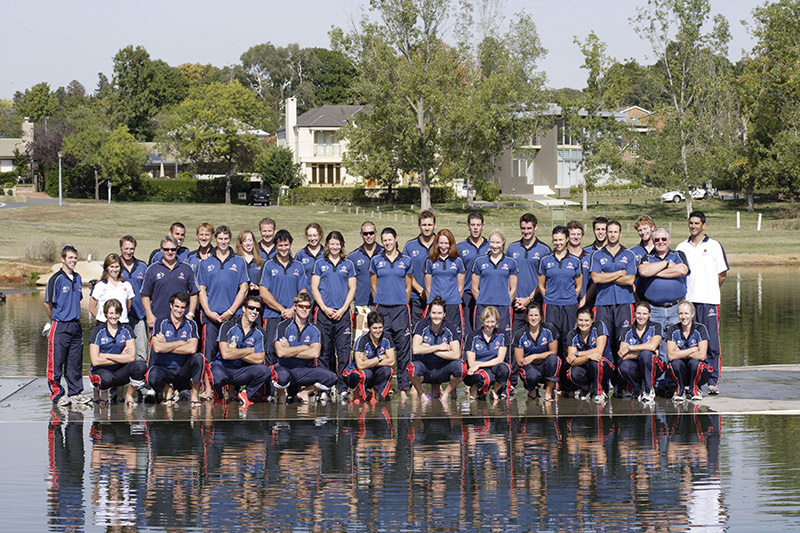 AIS Rowing team photo from 2007