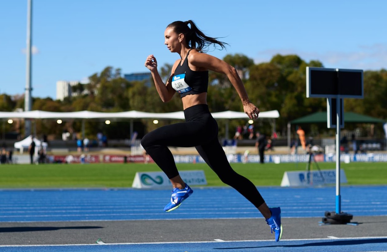 Tay-Leiha Clark warms up before competition