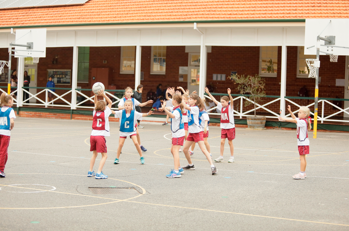 Play Netball