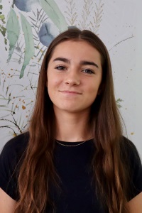 Rosie-McMahon-Headshot_resized.jpg