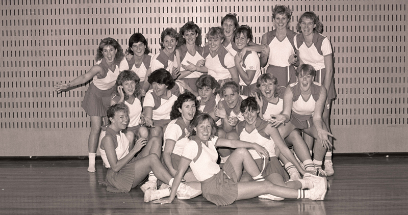 AIS Women's Netball Team Photo 1986