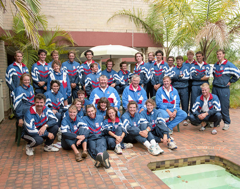 AIS Rowing team photo from 1995