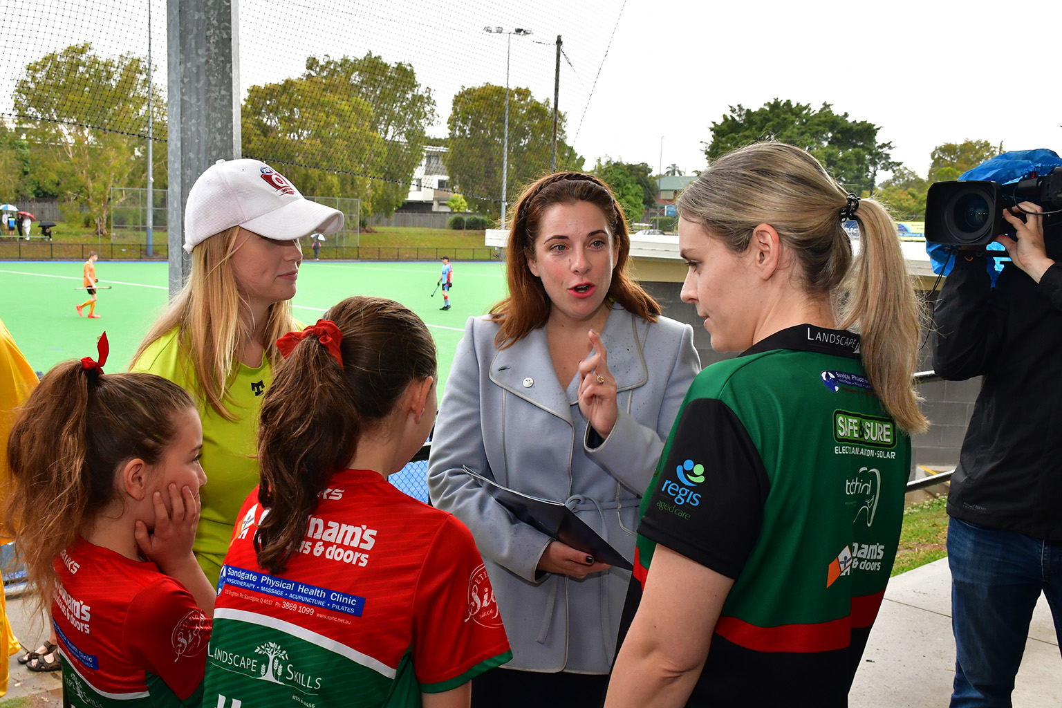 Federal Minister for Sport Anika Wells speaks to AFL volunteers and Players. Photo: Michael Thomson/Sport Inclusion Australia