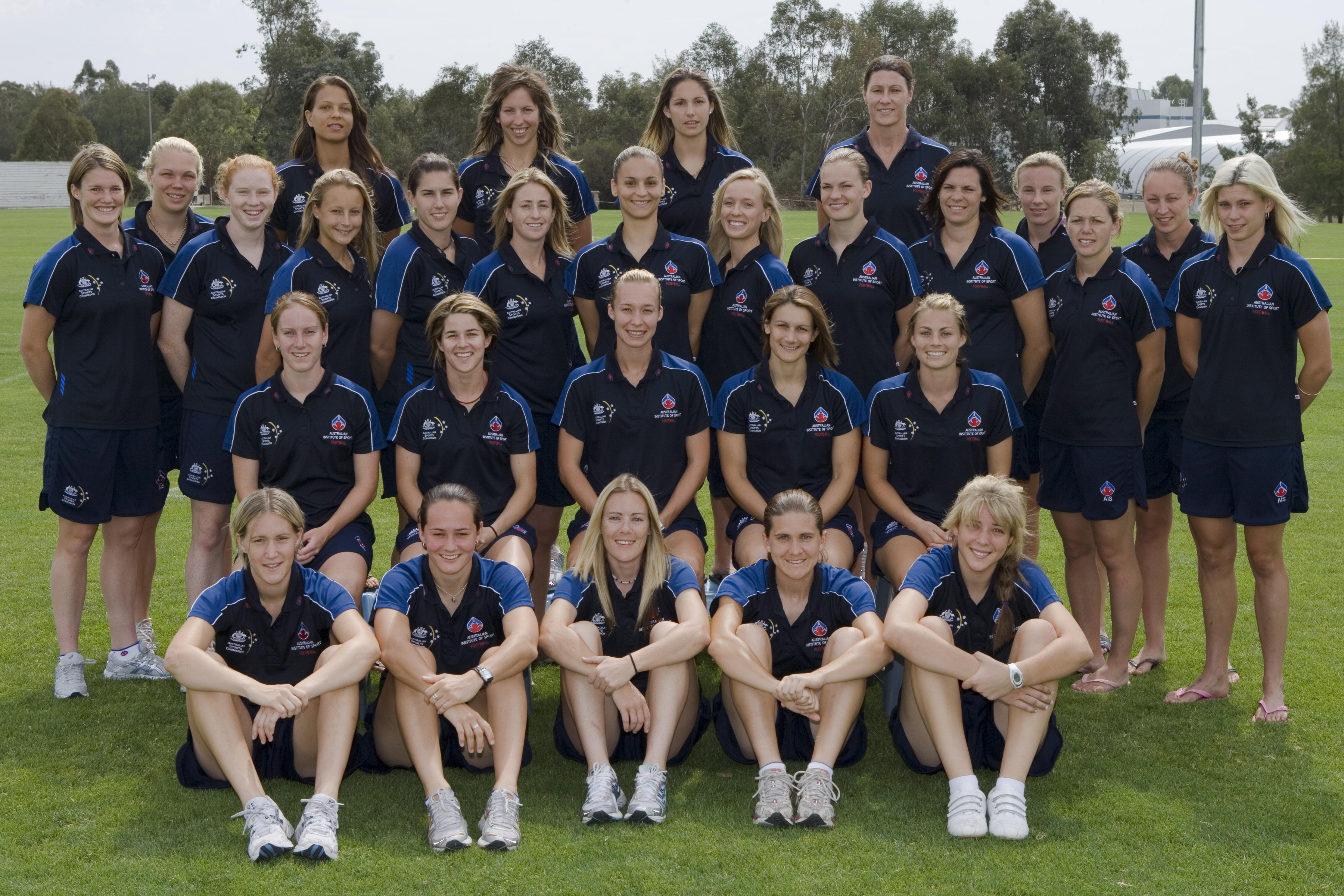 AIS Women's Football program team photo 2007