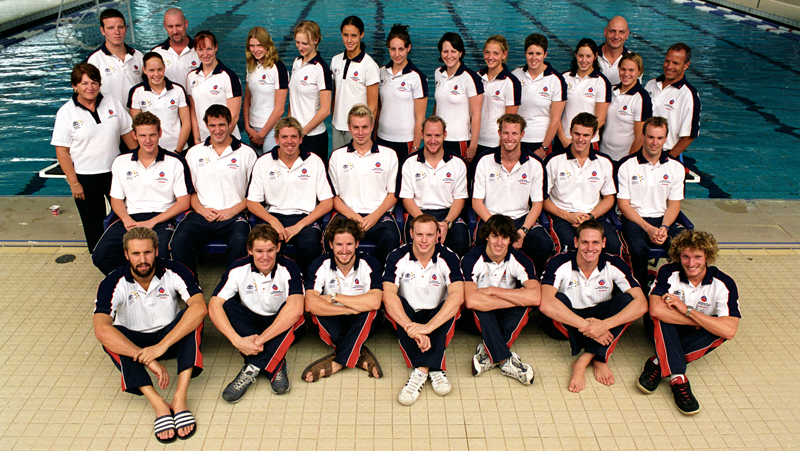 AIS Swimming Program team photo 2003