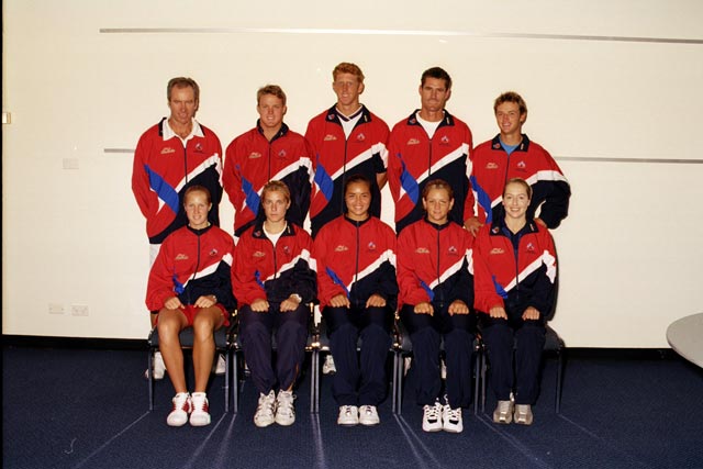 AIS Tennis team photo from 2003