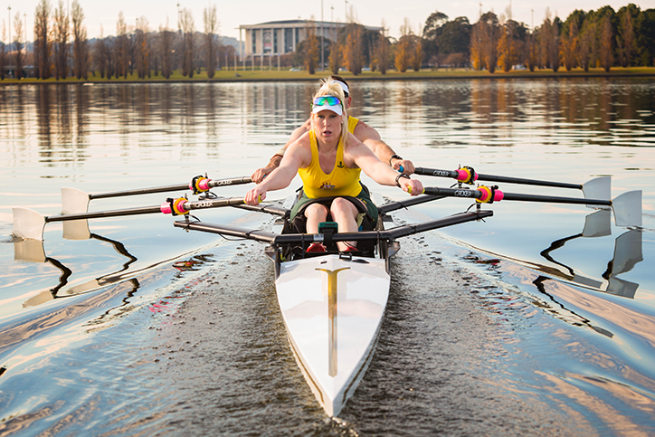 C4S-image-Kathryn Ross and Gavin Bellis, Australian Para-Rowers training on Lake Burley Griffin in Canberra.