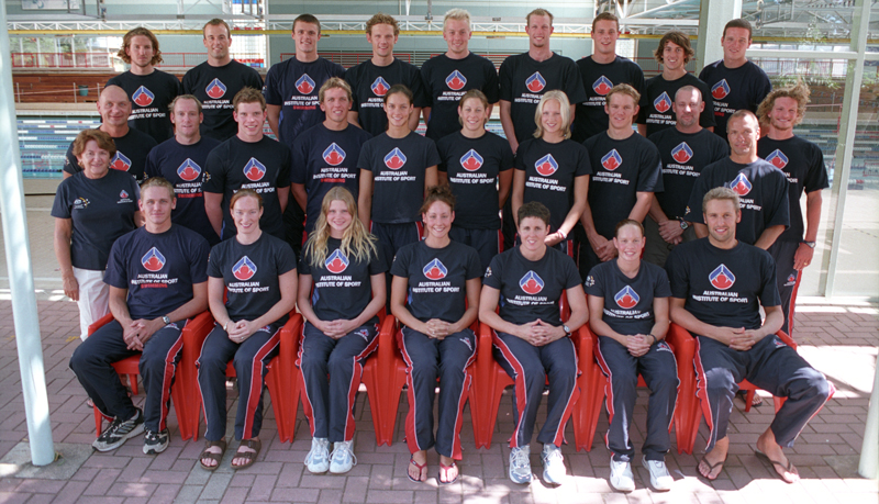 AIS Swimming Program team photo 2004