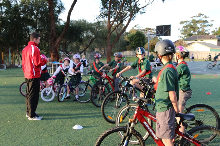 Sporting Schools is an Australian Government initiative designed to help schools to increase children's participation in sport, and to connect them with community sporting opportunities.