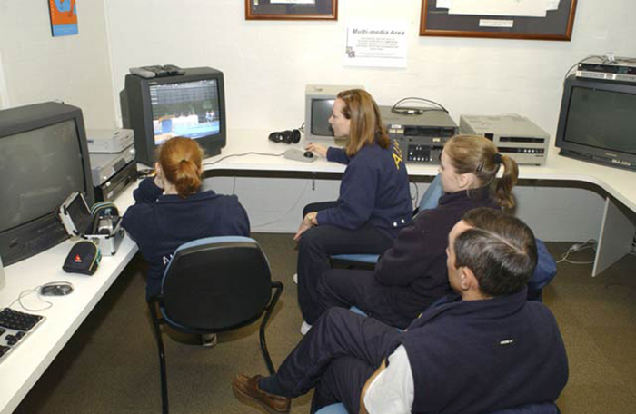 AIS gymnastics evaluation study - Peggy Liddick and gymnasts 2002