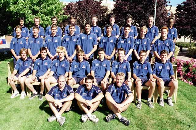 AIS AFL team photo from 2003-2003