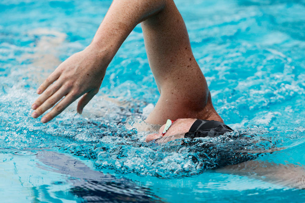 1000_swimming_LOWRES_023.jpg