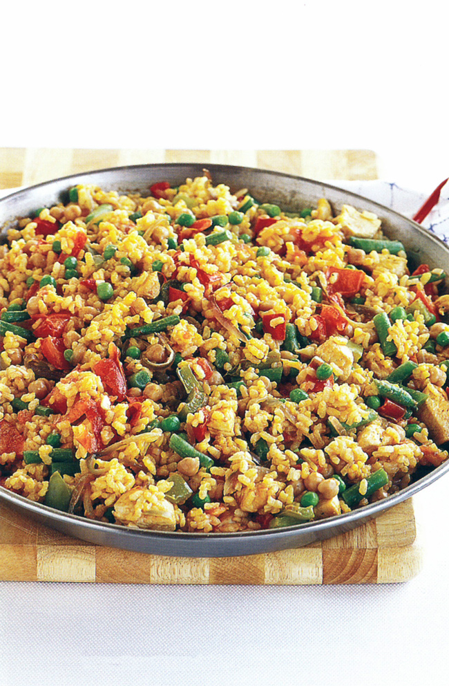 Saffron-chicken-paella.jpg