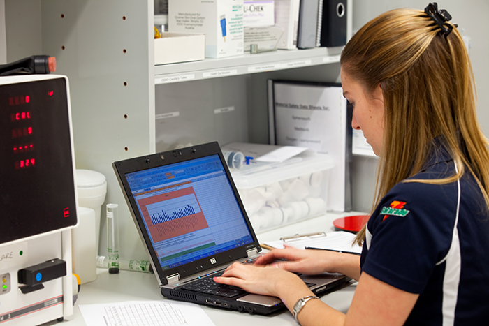 AIS Nutrition Louise Cato collating data 2012