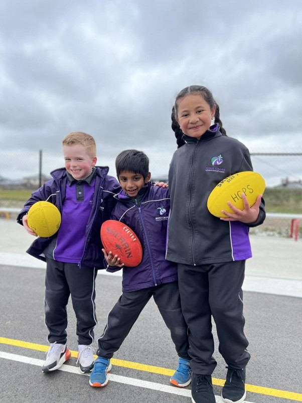 Sporting Schools is an Australian Government initiative designed to help schools to increase children's participation in sport, and to connect them with community sporting opportunities.