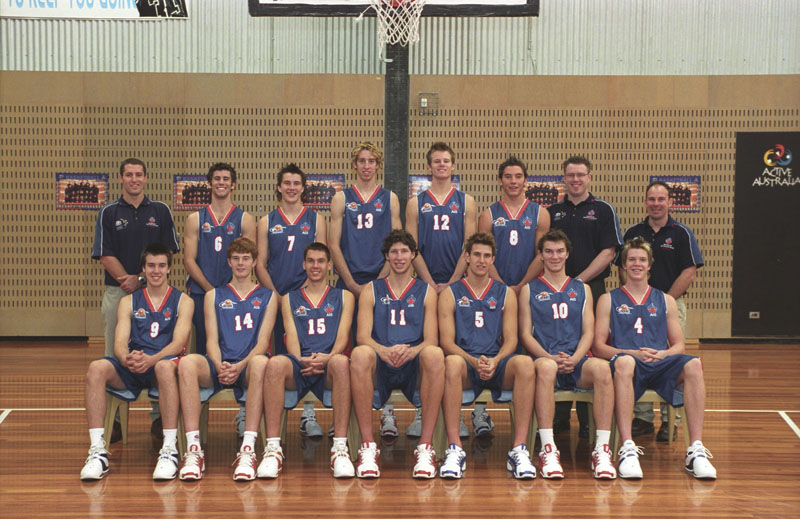 AIS Basketball program men's team photo 2004