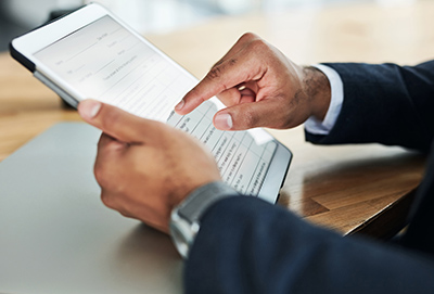 C4S-Recruitment - man using an iPad