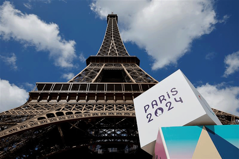 C4S-CPM-Report-Front Cover-Image of the Eiffel Tower, with the words Paris 2024