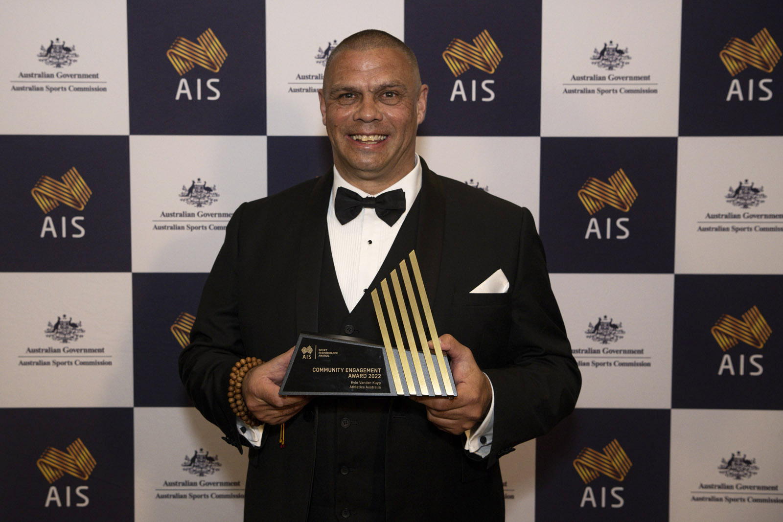 Community Engagement Award winner Kyle Vander-Kuyp (Athletics Australia)