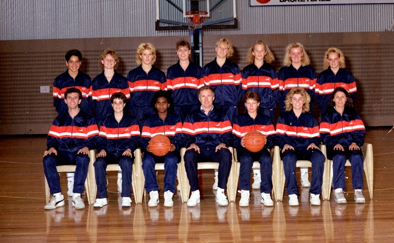 AIS Basketball program women's team photo 1988