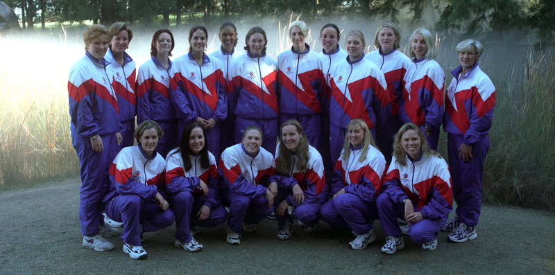 AIS Women's Netball Team Photo 1999