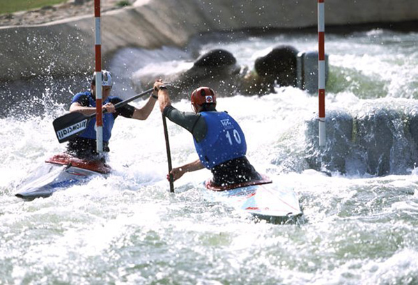 AIS paddlers training on the course in Penrith NSW