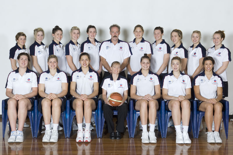 AIS Basketball program women's team photo 2007