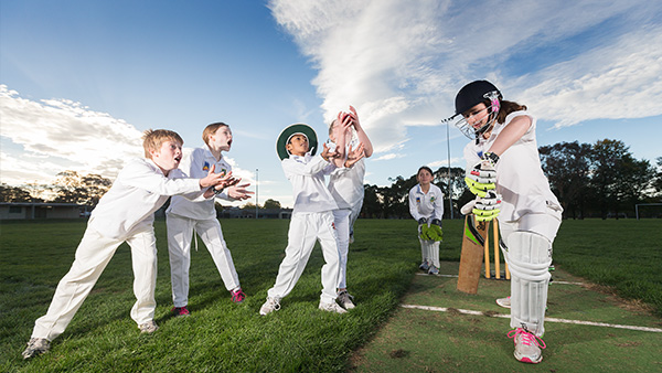 C4S-evidence-children-and-youth-Six kids playing cricket