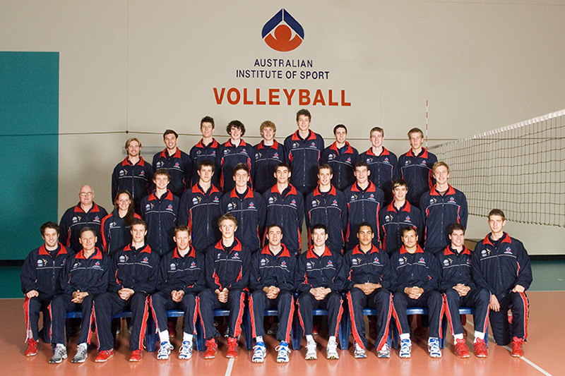 AIS Volleyball team men photo from 2007