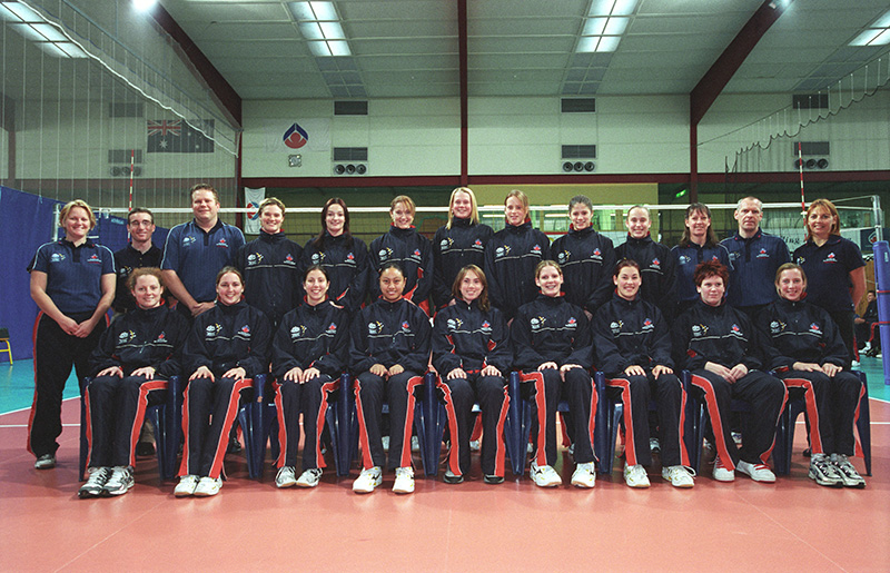 AIS Volleyball team women photo from 2003