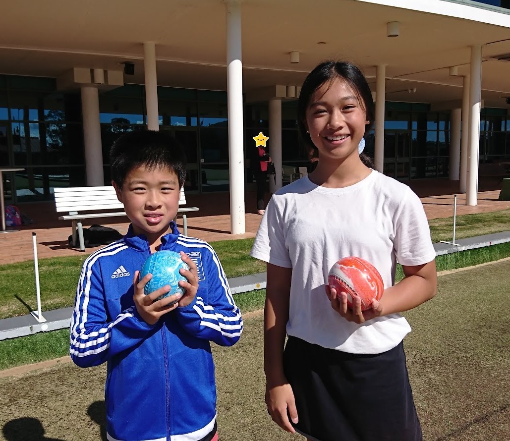 Sporting Schools is an Australian Government initiative designed to help schools to increase children's participation in sport, and to connect them with community sporting opportunities.