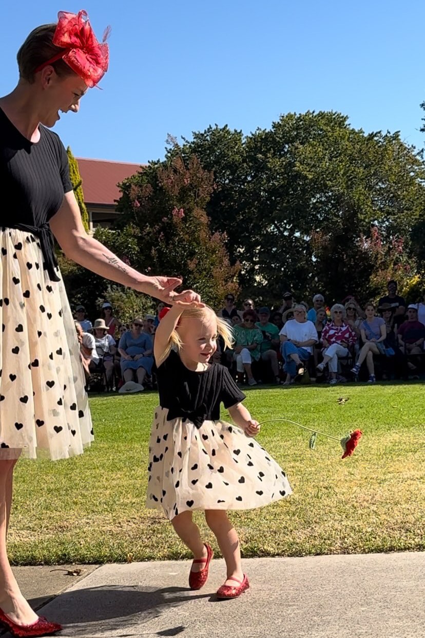 Melissa Breen at the Stawell Gift Hall of Fame Gala event with her two-year-old daughter, Emjay.
